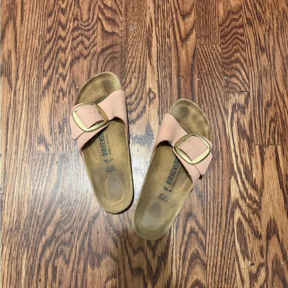 Birkenstock Madrid Big Buckle Strap Sandals in Barbie Pale Pink with Gold Buckle - Picture 2 of 5